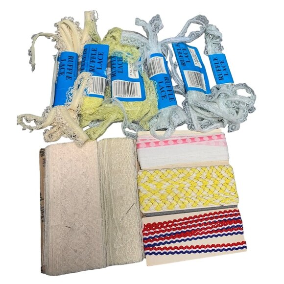 31 Yards Assorted Lace & Trim Bundle - Ruffle Lace Ric Rac Crochet Trim - Picture 1 of 8